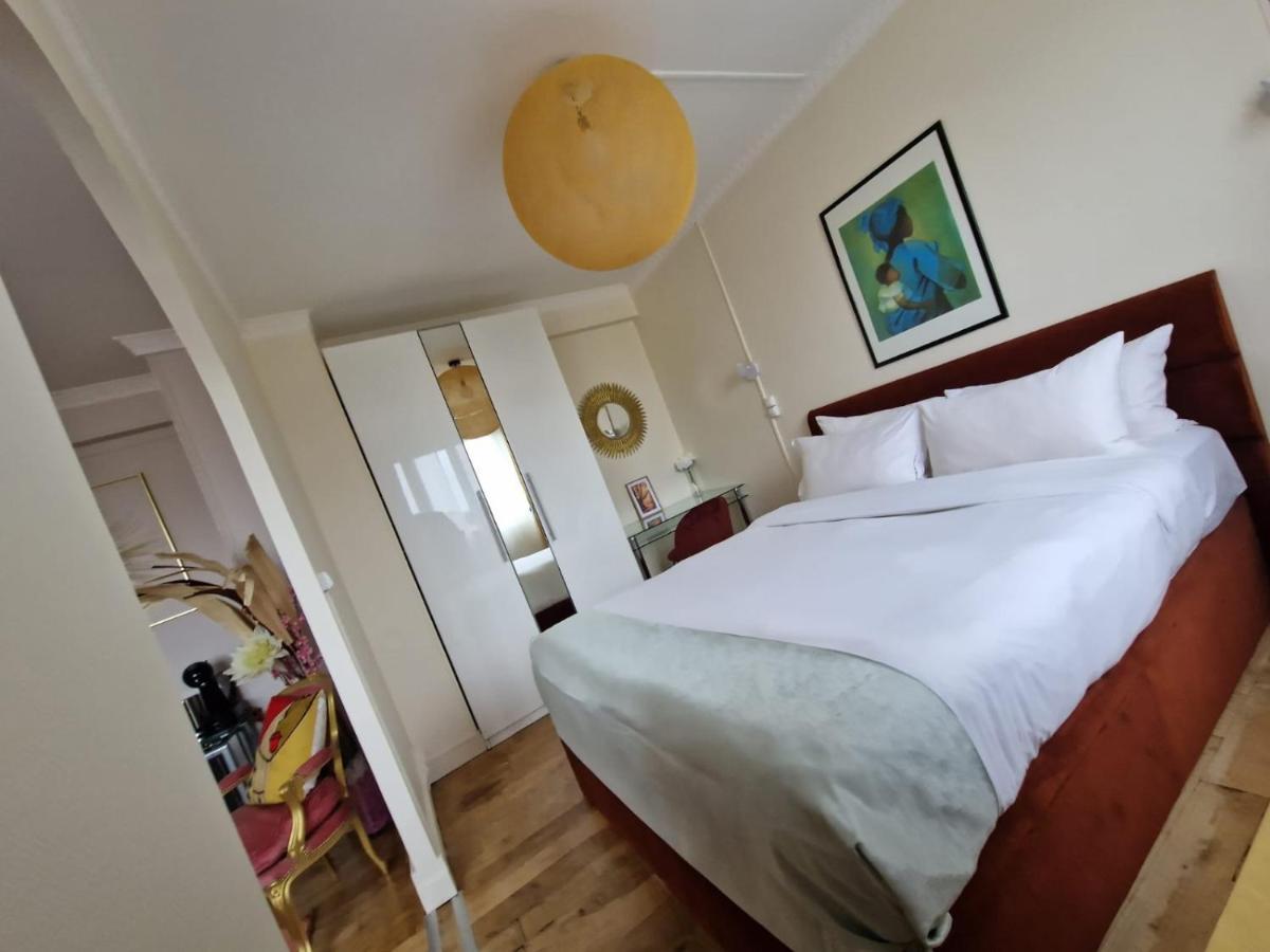 Épinay-sur-Seine Location Chambre Chez L'Habitant מראה חיצוני תמונה